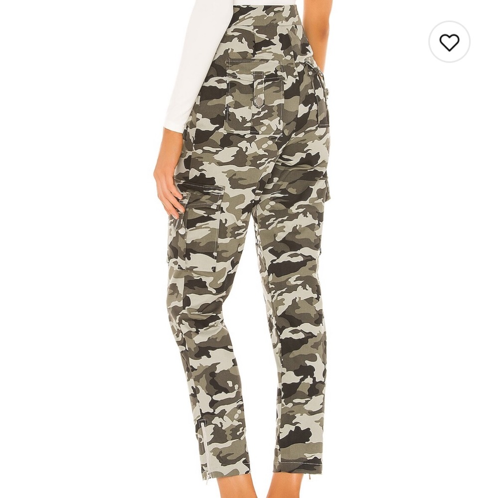 Revolve pants - Picture 2 of 4